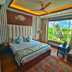 Hotel Rich Grand Hotel ****